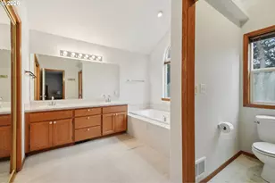 19862 Castleberry Loop, Oregon City, OR 97045 - Photo 20