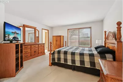 19862 Castleberry Loop, Oregon City, OR 97045 - Photo 16