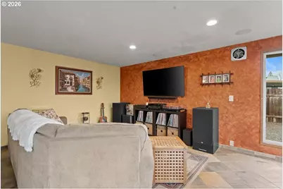 7456 SE Eldorado St, Milwaukie, OR 97267 - Photo 12