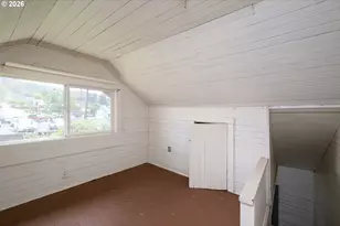 1313 SE Pine St, Roseburg, OR 97470 - Photo 12