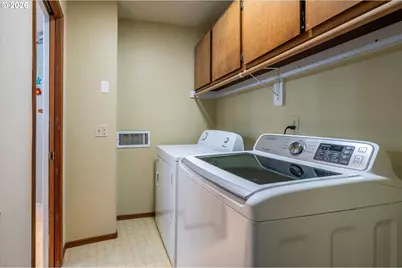 1750 Lincoln Rd, Coos Bay, OR 97420 - Photo 48