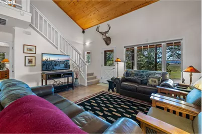 20779 Bear Gulch Rd, Canyon City, OR 97820 - Photo 10