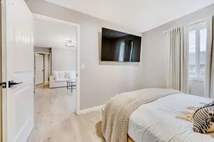 1422 SE 169th Pl, Portland, OR 97233 - Photo 18