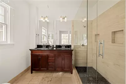 10 SE Cesar E Chavez Blvd, Portland, OR 97214 - Photo 32