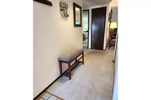 9420 SW Brentwood Pl, Portland, OR 97224 - Photo 8