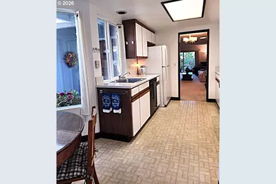 9420 SW Brentwood Pl, Portland, OR 97224 - Photo 22