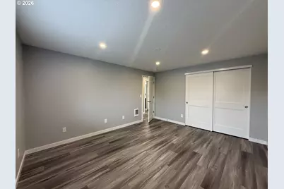 9330 SE Grant St, Portland, OR 97216 - Photo 18