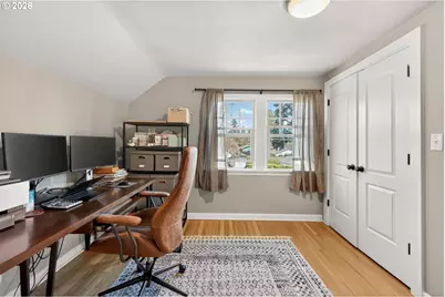 615 E 31st St, Vancouver, WA 98663 - Photo 20