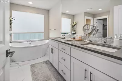 11858 SE Smith Rock St, Happy Valley, OR 97086 - Photo 14