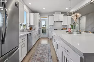 11858 SE Smith Rock St, Happy Valley, OR 97086 - Photo 4