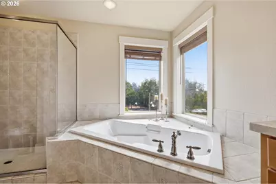 11090 NW Crystal Creek Ln, Portland, OR 97229 - Photo 20