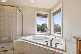 11090 NW Crystal Creek Ln, Portland, OR 97229 - Photo 20