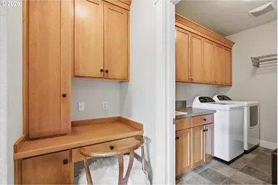 11090 NW Crystal Creek Ln, Portland, OR 97229 - Photo 14