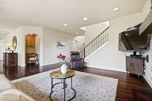11090 NW Crystal Creek Ln, Portland, OR 97229 - Photo 6