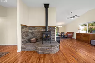 42020 Forest Ct Ln, Astoria, OR 97103 - Photo 6