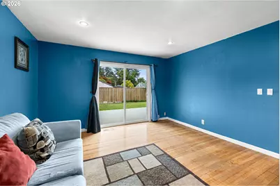 12275 SW 14th St, Beaverton, OR 97005 - Photo 12