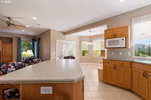 13767 N Bank Rd, Roseburg, OR 97470 - Photo 36