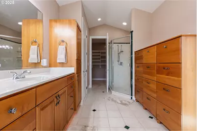 13767 N Bank Rd, Roseburg, OR 97470 - Photo 26