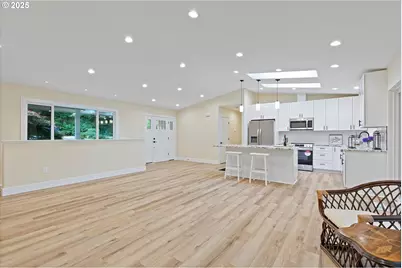 889 Olalla Rd, Toledo, OR 97391 - Photo 12