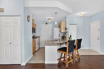 14810 SW Sandhill Loop #101, Beaverton, OR 97007 - Photo 10