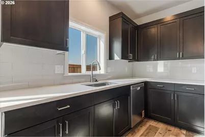 1578 NW Tracy St, McMinnville, OR 97128 - Photo 12