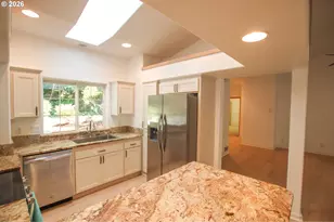 3330 31st St, Florence, OR 97439 - Photo 6