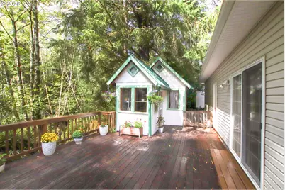 3330 31st St, Florence, OR 97439 - Photo 28