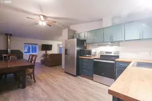 15845 Camino De Oro, La Pine, OR 97739 - Photo 8