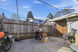 2296 Pierce St, Eugene, OR 97405 - Photo 18