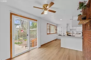 4081 Hawthorne Ave NE, Salem, OR 97301 - Photo 16
