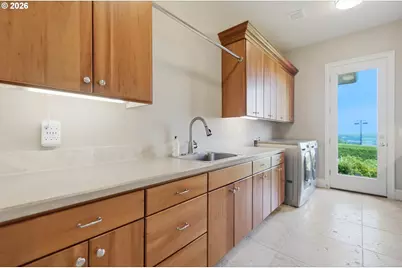 18011 SW Huckleberry Ct, Sherwood, OR 97140 - Photo 18