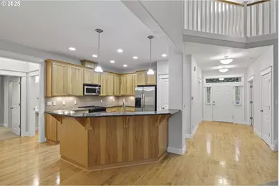 10727 SW Nelson St, Tualatin, OR 97062 - Photo 16