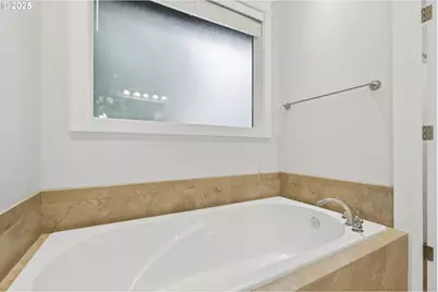 10727 SW Nelson St, Tualatin, OR 97062 - Photo 22