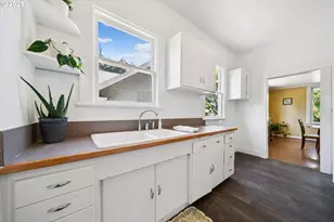 3504 SE Sherman St, Portland, OR 97214 - Photo 10