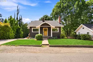2406 SW Troy St, Portland, OR 97219 - Photo 6