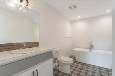 506 E Jones St #A, Yacolt, WA 98675 - Photo 30