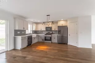 506 E Jones St, Yacolt, WA 98675 - Photo 16