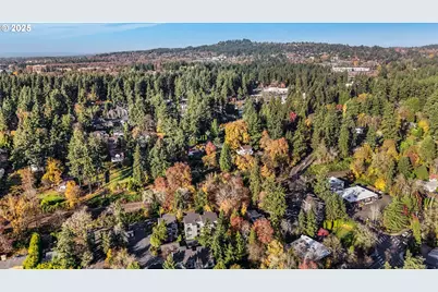 4610 Lower Dr, Lake Oswego, OR 97035 - Photo 36