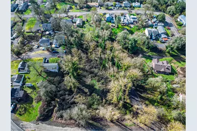 7th St, Saint Helens, OR 97051 - Photo 2