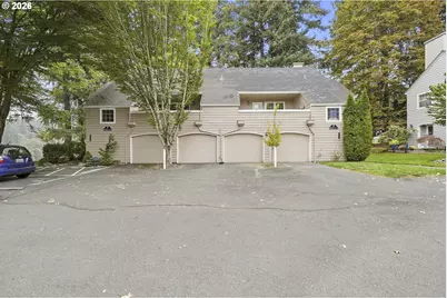 8425 SW Curry Dr #C, Wilsonville, OR 97070 - Photo 2