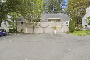 8425 SW Curry Dr, Wilsonville, OR 97070 - Photo 2