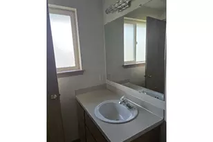 600 SE Carrol St, Winston, OR 97496 - Photo 12