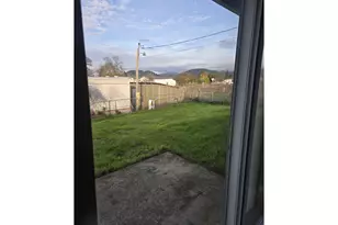 600 SE Carrol St, Winston, OR 97496 - Photo 4