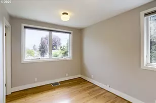 904 SE 70th Ave, Portland, OR 97215 - Photo 28