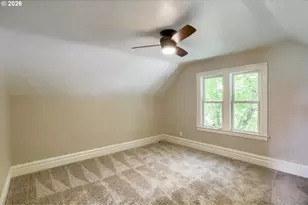 904 SE 70th Ave, Portland, OR 97215 - Photo 26