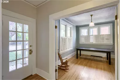 904 SE 70th Ave, Portland, OR 97215 - Photo 14