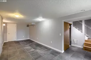 904 SE 70th Ave, Portland, OR 97215 - Photo 26