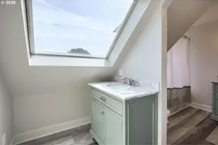 904 SE 70th Ave, Portland, OR 97215 - Photo 24