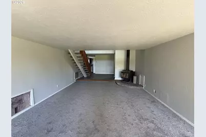 236 De Barr Ave, Medford, OR 97501 - Photo 6