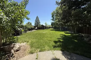 236 De Barr Ave, Medford, OR 97501 - Photo 20